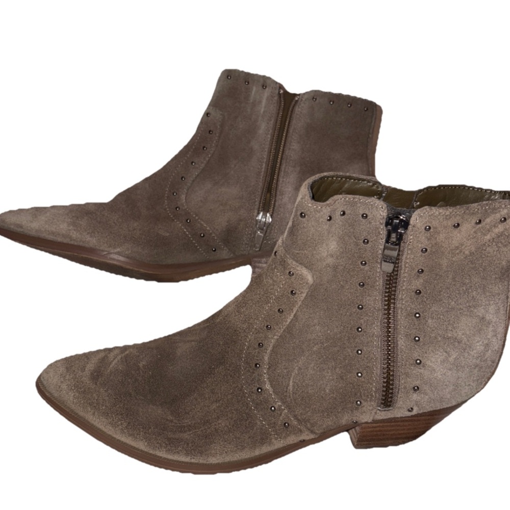 Women's Suede Ankle Boots. Zippers on both sides (one for decoration) 7.5M